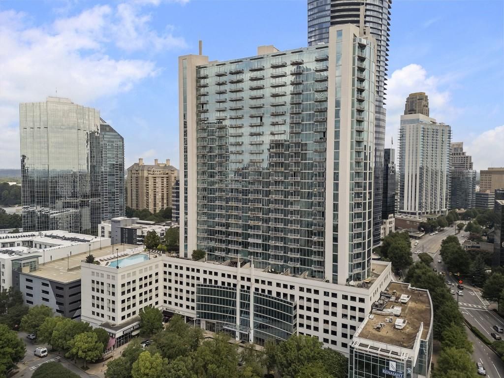 3324 Peachtree NE Road 2918, Atlanta, GA 30326