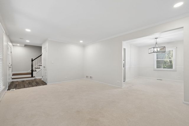1249 STONEGATE Road, Naperville, IL 60540