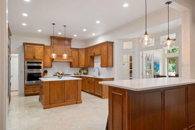 555 E LAKE SUE AVENUE, Winter Park, FL 32789