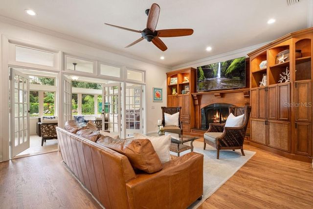 555 E LAKE SUE AVENUE, Winter Park, FL 32789
