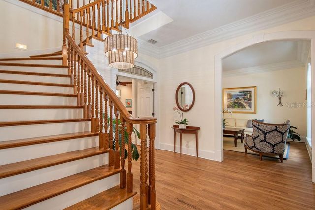 555 E LAKE SUE AVENUE, Winter Park, FL 32789