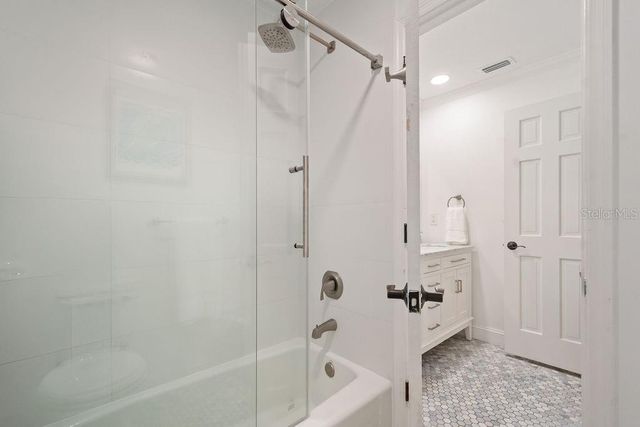 555 E LAKE SUE AVENUE, Winter Park, FL 32789