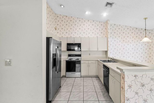 10001 Country Brook Road, Boca Raton, FL 33428