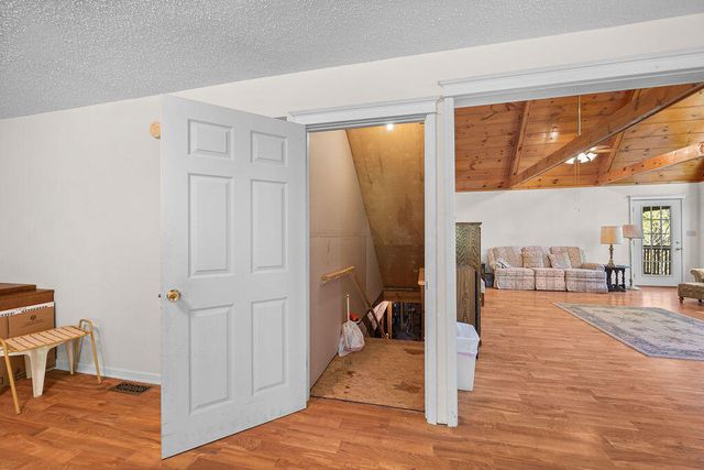 3640 Vixen Way, Cosby, TN 37722
