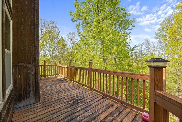 3640 Vixen Way, Cosby, TN 37722
