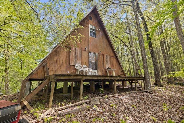 3640 Vixen Way, Cosby, TN 37722