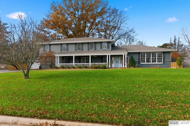 3310 S 98th Street, Omaha, NE 68124