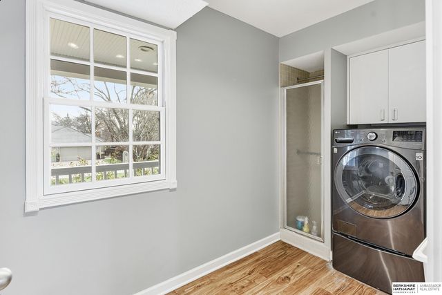 3310 S 98th Street, Omaha, NE 68124