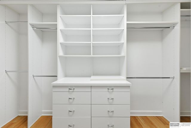 3310 S 98th Street, Omaha, NE 68124