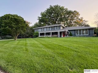 3310 S 98th Street, Omaha, NE 68124