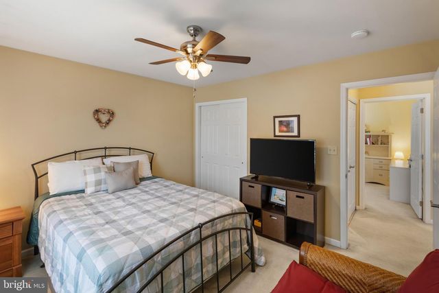 14 KRISTEN CIR, Pottstown, PA 19464