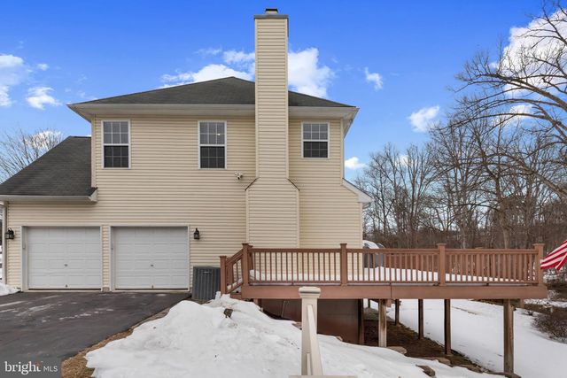 14 KRISTEN CIR, Pottstown, PA 19464