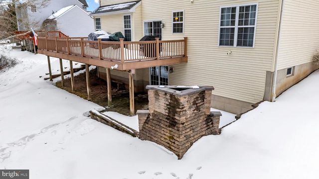 14 KRISTEN CIR, Pottstown, PA 19464