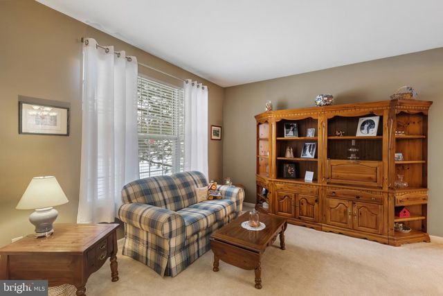 14 KRISTEN CIR, Pottstown, PA 19464