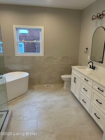 1885 Richmond Dr, Louisville, KY 40205