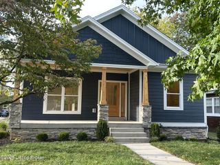 1885 Richmond Dr, Louisville, KY 40205