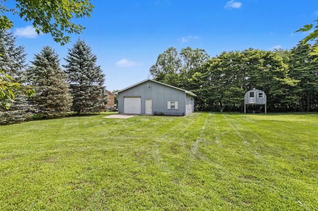 11053 Gast Road, Bridgman, MI 49106