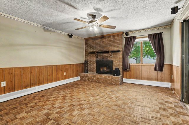 11053 Gast Road, Bridgman, MI 49106