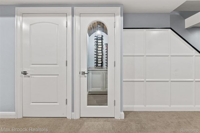 864 Chestnut Street, Birmingham, MI 48009