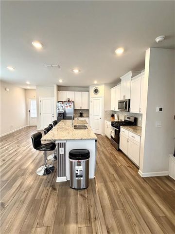 3915 Holland Grove Road, Lawrenceville, GA 30044