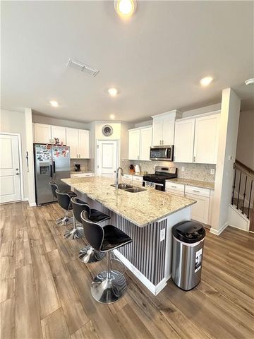 3915 Holland Grove Road, Lawrenceville, GA 30044