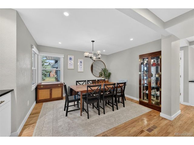 12 Sycamore Ln, Littleton, CO 80127