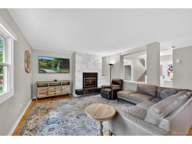 12 Sycamore Ln, Littleton, CO 80127