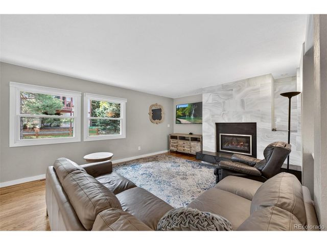 12 Sycamore Ln, Littleton, CO 80127