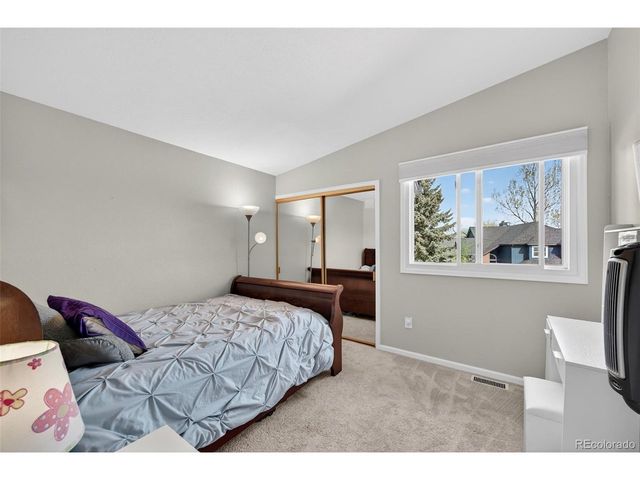 12 Sycamore Ln, Littleton, CO 80127
