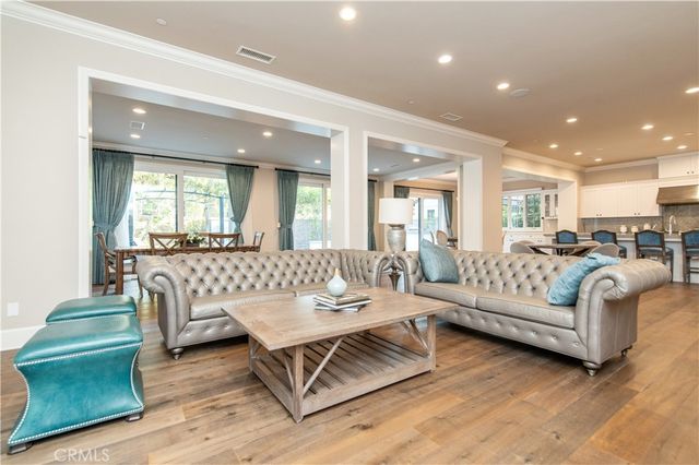 104 Quiet Place, Irvine, CA 92602