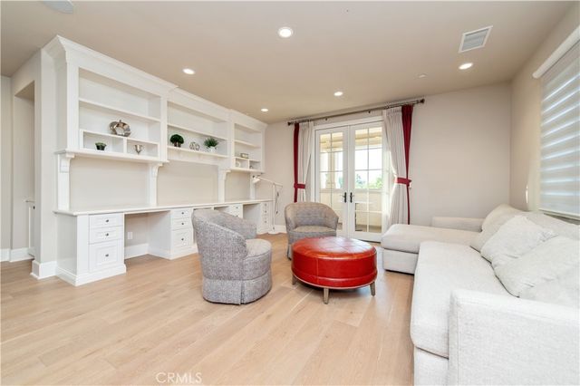 104 Quiet Place, Irvine, CA 92602