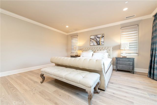 104 Quiet Place, Irvine, CA 92602