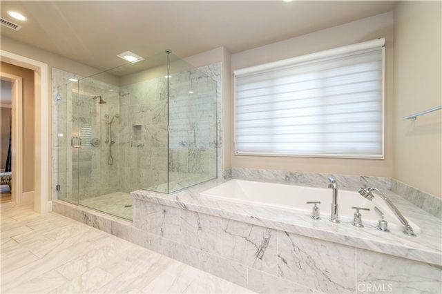 104 Quiet Place, Irvine, CA 92602