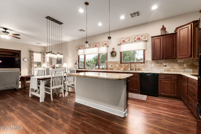 41942 W PALMYRA Court, Maricopa, AZ 85138