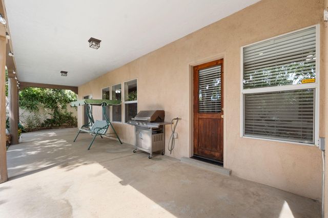 8405 Petaluma Drive NE, Albuquerque, NM 87122
