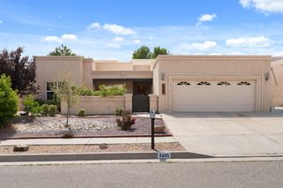 8405 Petaluma Drive NE, Albuquerque, NM 87122