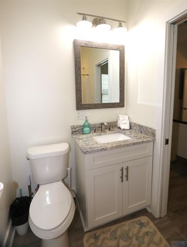 117 Boudreaux Ln, Grand Isle, LA 70358