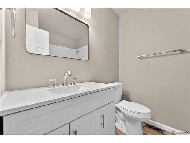 17696 E Loyola Dr C, Aurora, CO 80013