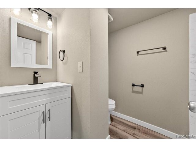 17696 E Loyola Dr C, Aurora, CO 80013