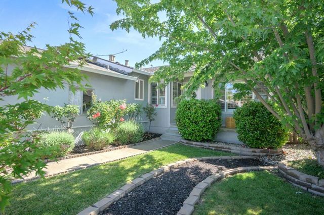 19336 Garrison Avenue, Castro Valley, CA 94546