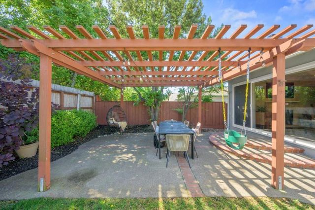 19336 Garrison Avenue, Castro Valley, CA 94546