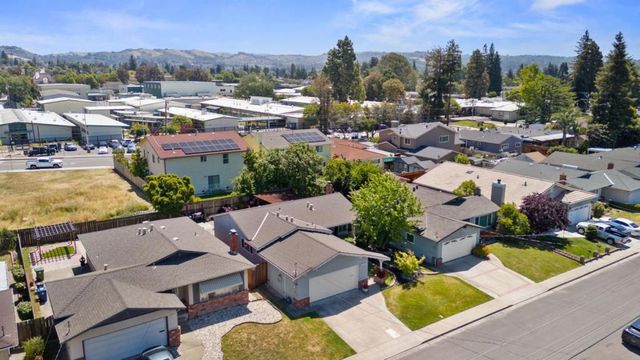 19336 Garrison Avenue, Castro Valley, CA 94546