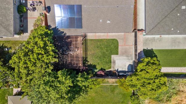 19336 Garrison Avenue, Castro Valley, CA 94546