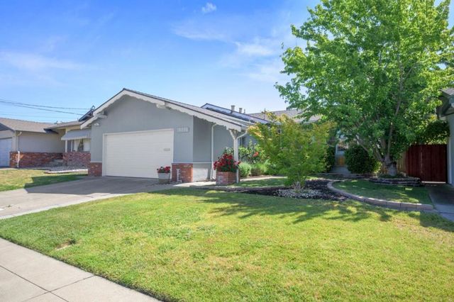 19336 Garrison Avenue, Castro Valley, CA 94546