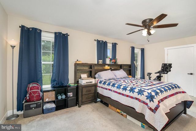 7400 GREEN HILL RD, Harrisburg, PA 17112