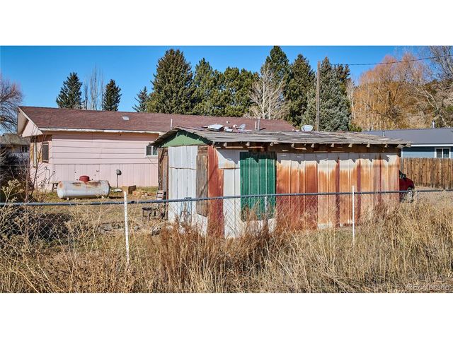 210 Culebra St, San Luis, CO 81152