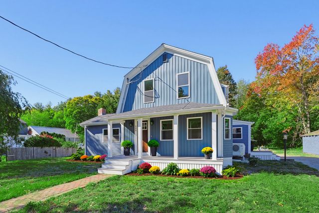 299 S Precinct St, Taunton, MA 02718