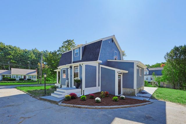 299 S Precinct St, Taunton, MA 02718