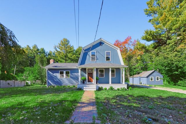 299 S Precinct St, Taunton, MA 02718
