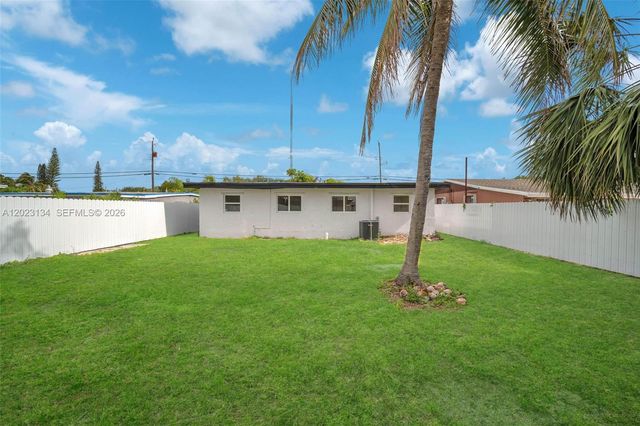 2572 NW 20th St 0, Fort Lauderdale, FL 33311
